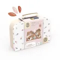 Speedy Monkey - Βαλιτσάκι “Το Τσάι Των Γενεθλίων” 30x20x10,5 cm SP4009 Speedy Monkey - Βαλιτσάκι “Το Τσάι Των Γενεθλίων” 30x20x10,5 cm SP4009