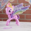 Hasbro My Little Pony - Rainbow Wings Twilight Sparkle Pony Figure With Lights E2928