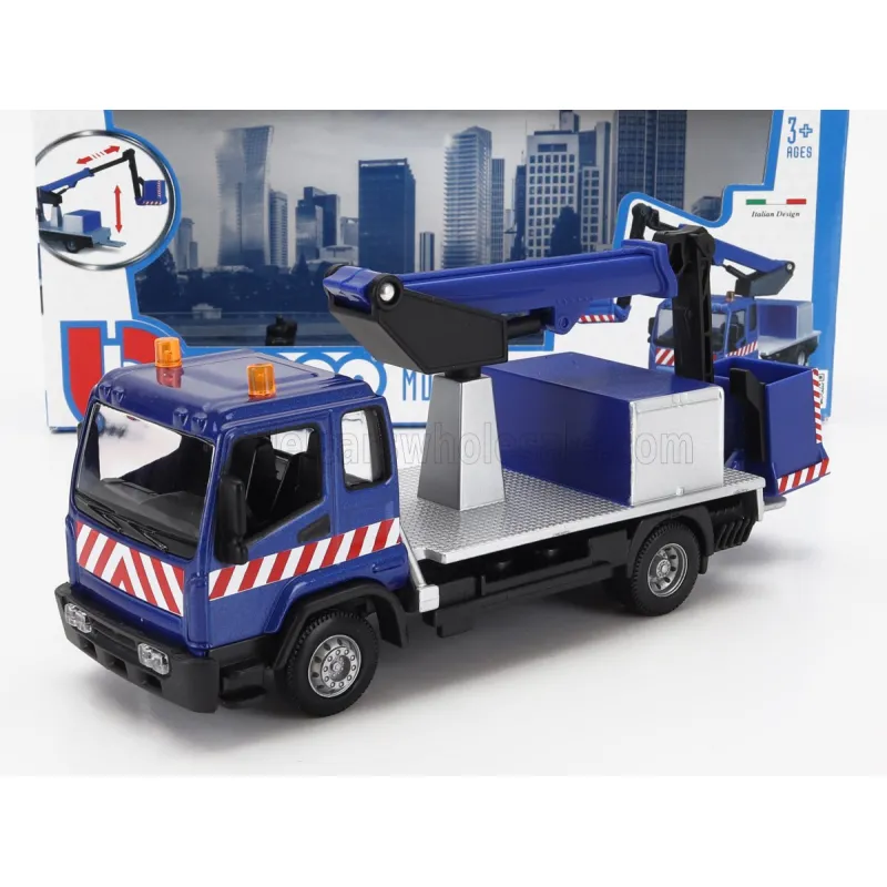 Bburago - Municipal Vehicle Truck W/Man Platform 18-32261