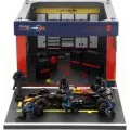 Bburago - 1:43 Formula 1, Race Oracle Red Bull Pit Pass, Max Verstappen 18-38453