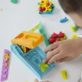 Hasbro - Play-Doh Fun Factory Starter Set F8805 Hasbro - Play-Doh Fun Factory Starter Set F8805