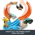 Mattel Hot Wheels - Monster Trucks, Sharks Vs Dinos, Spiral Shark Smash JFR08