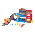 Mattel Cars - Trucks & Playsets Race & Rescue Garage Playset JMT59
