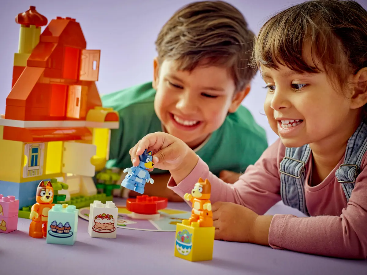 Lego Bluey - Bluey's Family House with Memory Game 10459 Lego Bluey - Bluey's Family House with Memory Game 10459