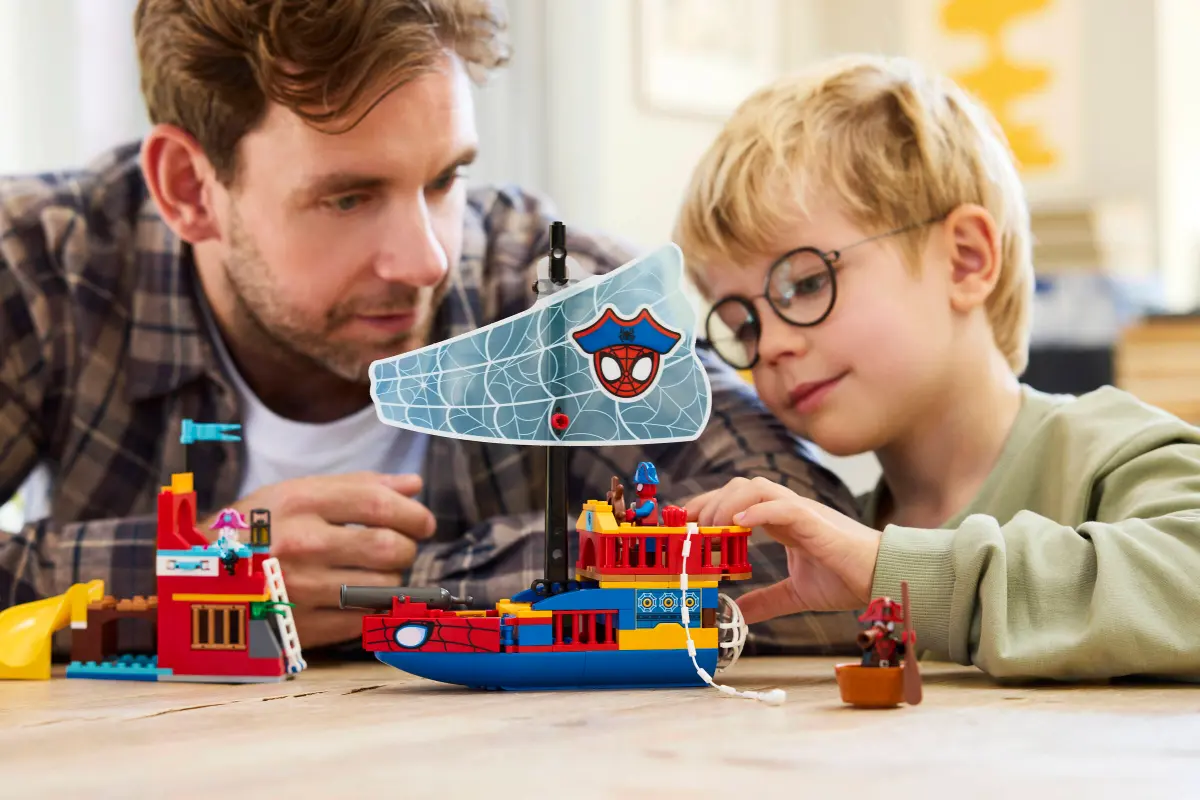 Lego Marvel - Team Spidey Pirate Ship 11208