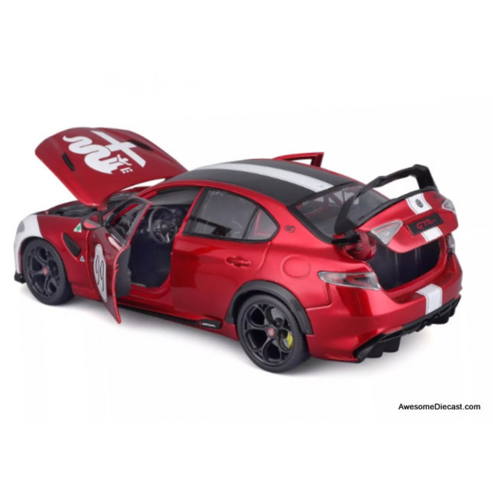 Bburago - 1/18 Alfa Romeo Giulia GTAm 99, Red 18-11049