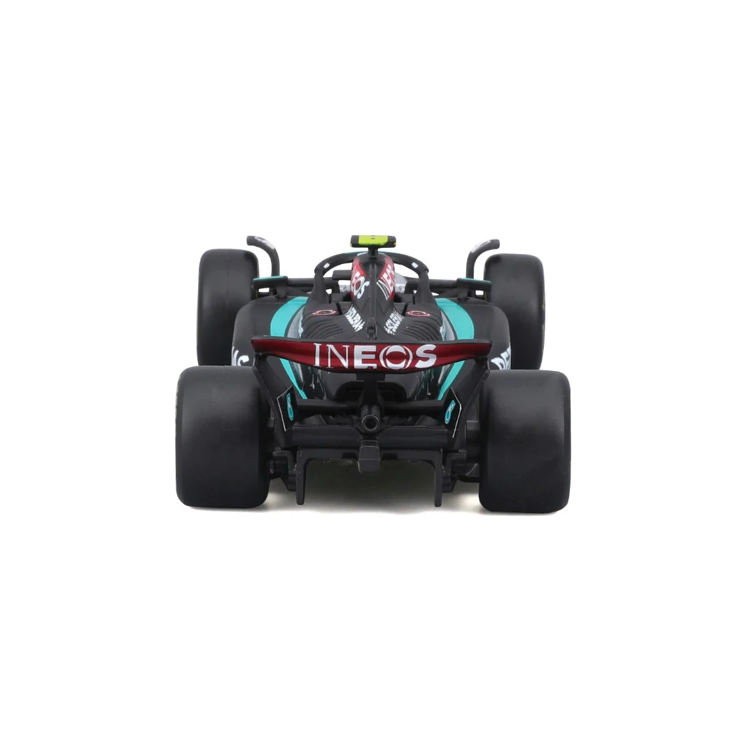 Bburago - 1/43 Race, Mercedes F1 W15 E-Performance #44 18-38208H
