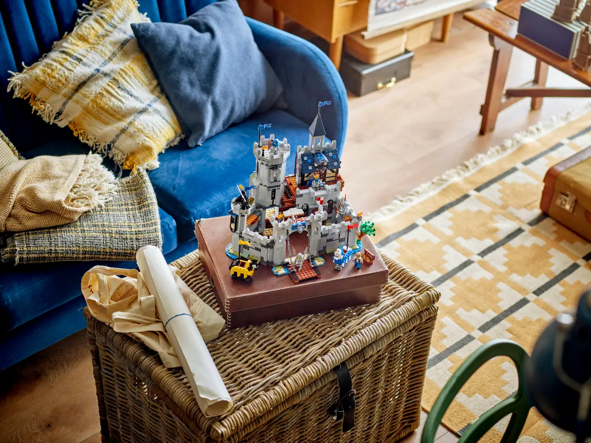 Lego Creator - Medieval Horse Knight Castle 31168