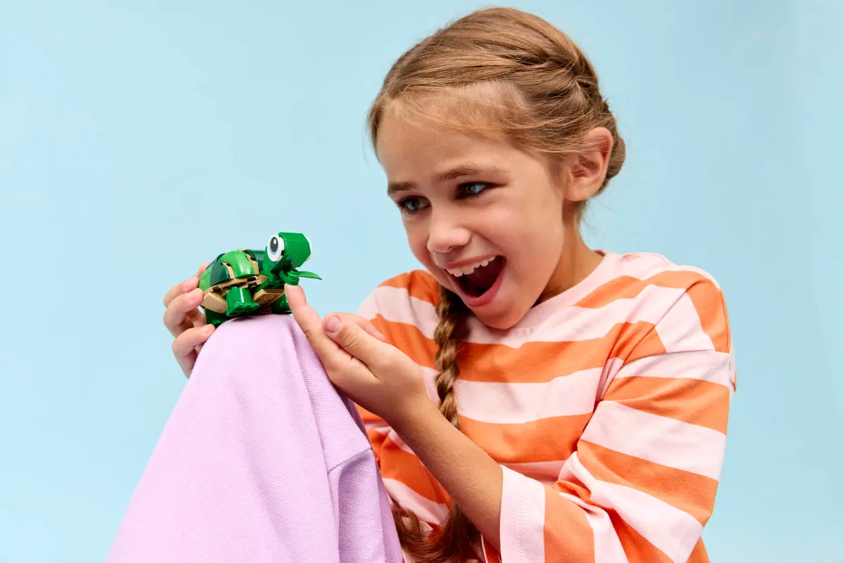 Lego Creator - Turtle With A Water Lily Flower 31377