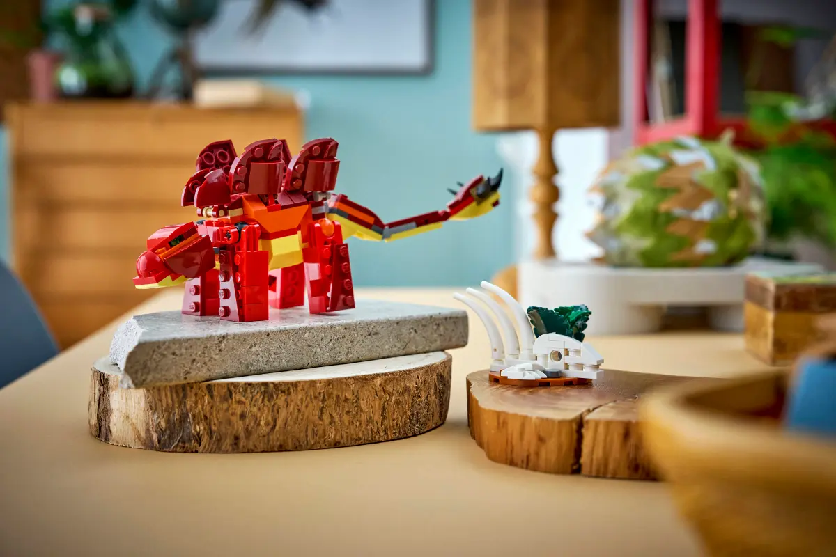 Lego Creator - Fierce Dinosaur 31379