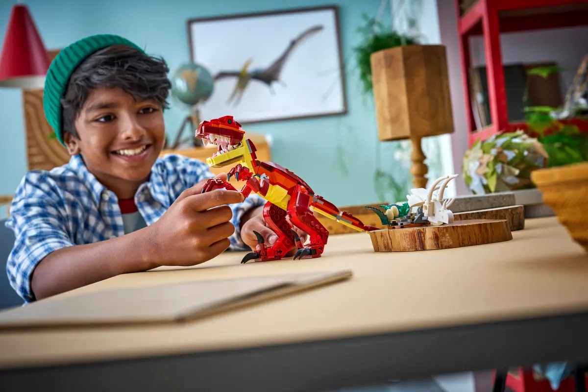 Lego Creator - Fierce Dinosaur 31379