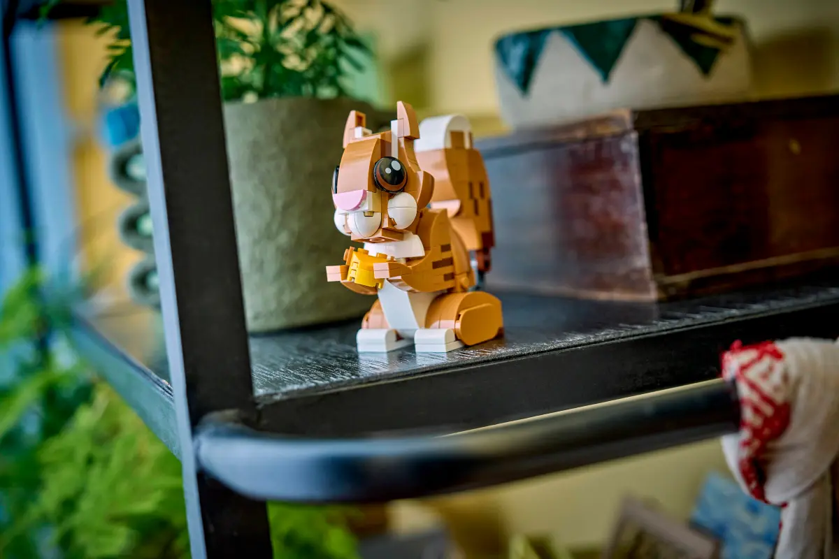 Lego Creator - Cute Animals: Playful Puppy Dog 31382