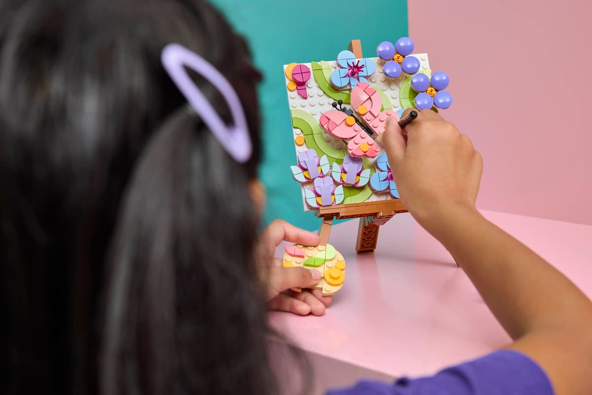 Lego Creator - Floral Art Decor Painting 31390