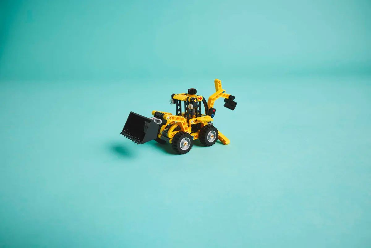 Lego Technic - Backhoe Loader 42197