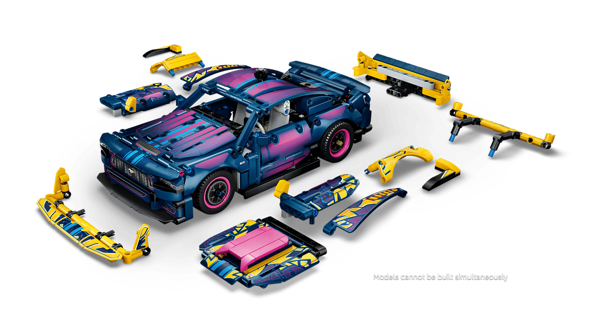 Lego Technic - Custom Garage Ford Mustang GT Car 42236