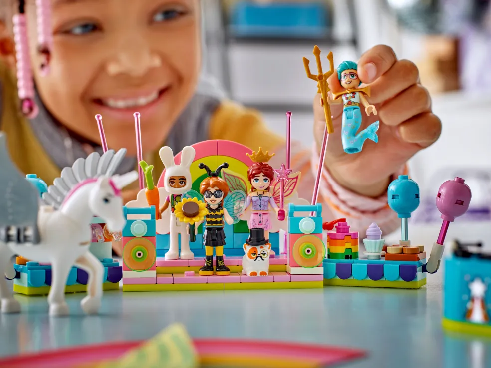Lego Friends - Costume Party With Unicorn & Fairy 42661 Lego Friends - Costume Party With Unicorn & Fairy 42661