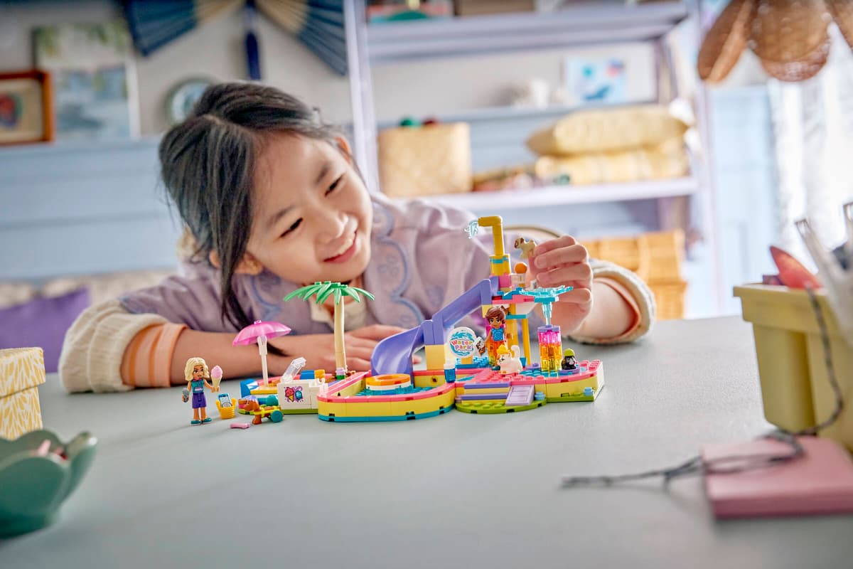 Lego Friends - Fun Water Park Day 42676