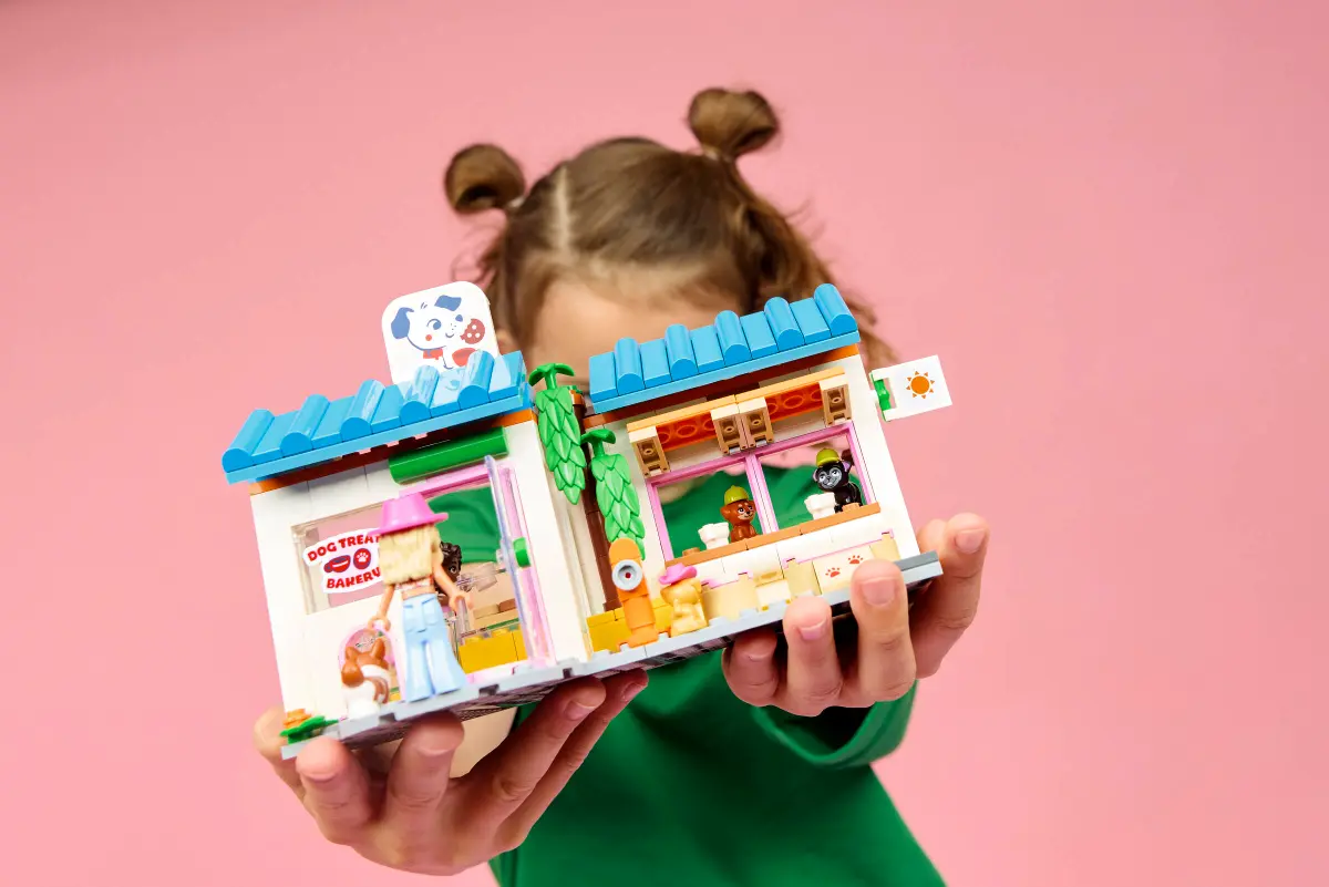 Lego Friends - Dog Treats Bakery 42677