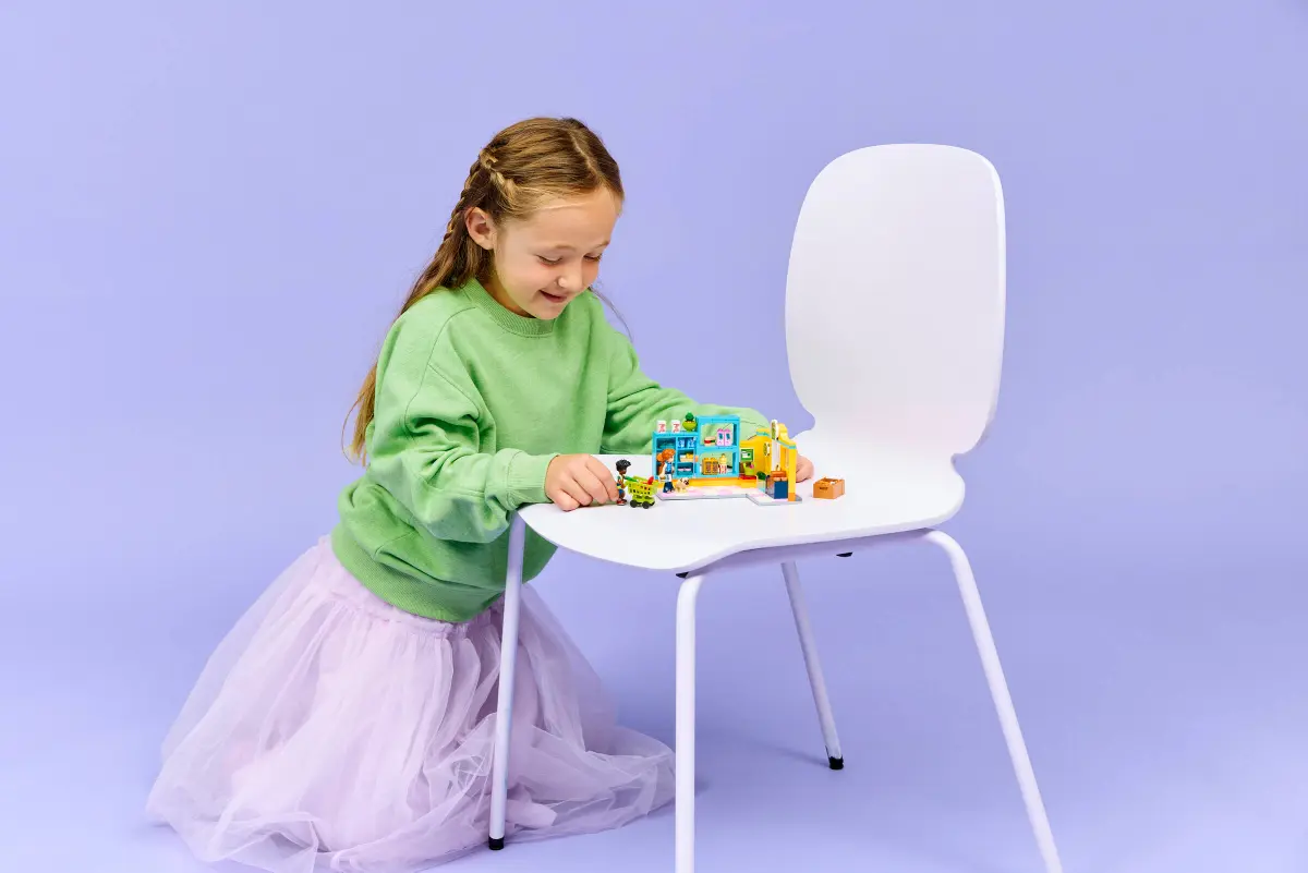 Lego Friends - Heartlake City Convenience Store 42680