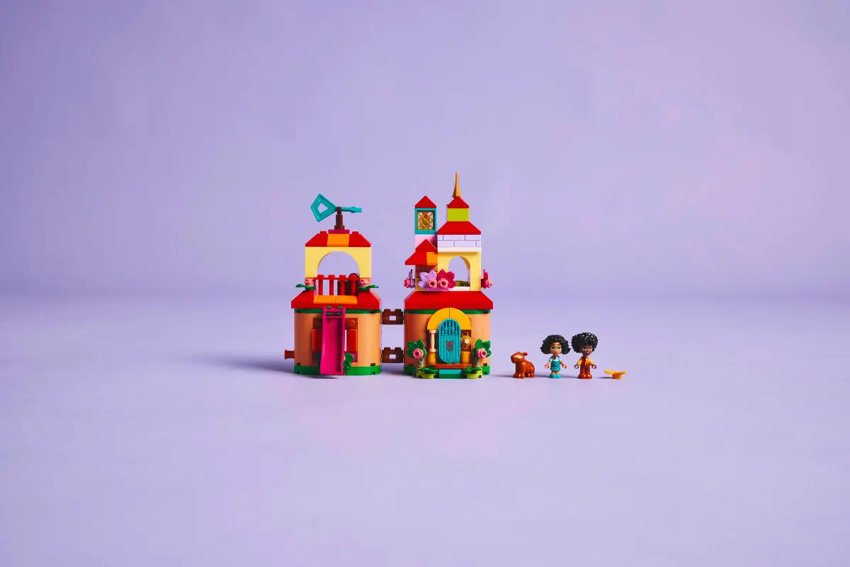 Lego Disney Encanto - Mini House 43261