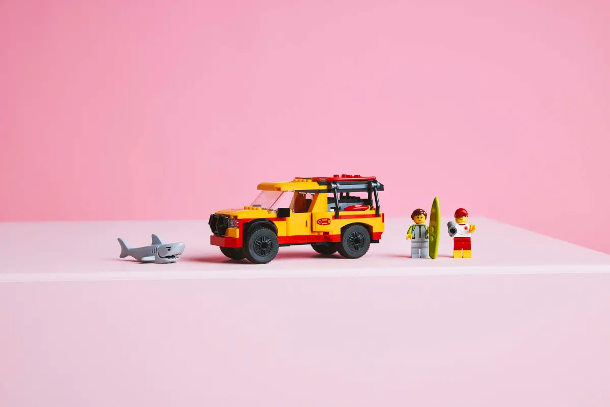 Lego City - Lifeguard Beach Rescue Truck 60453 Lego City - Lifeguard Beach Rescue Truck 60453
