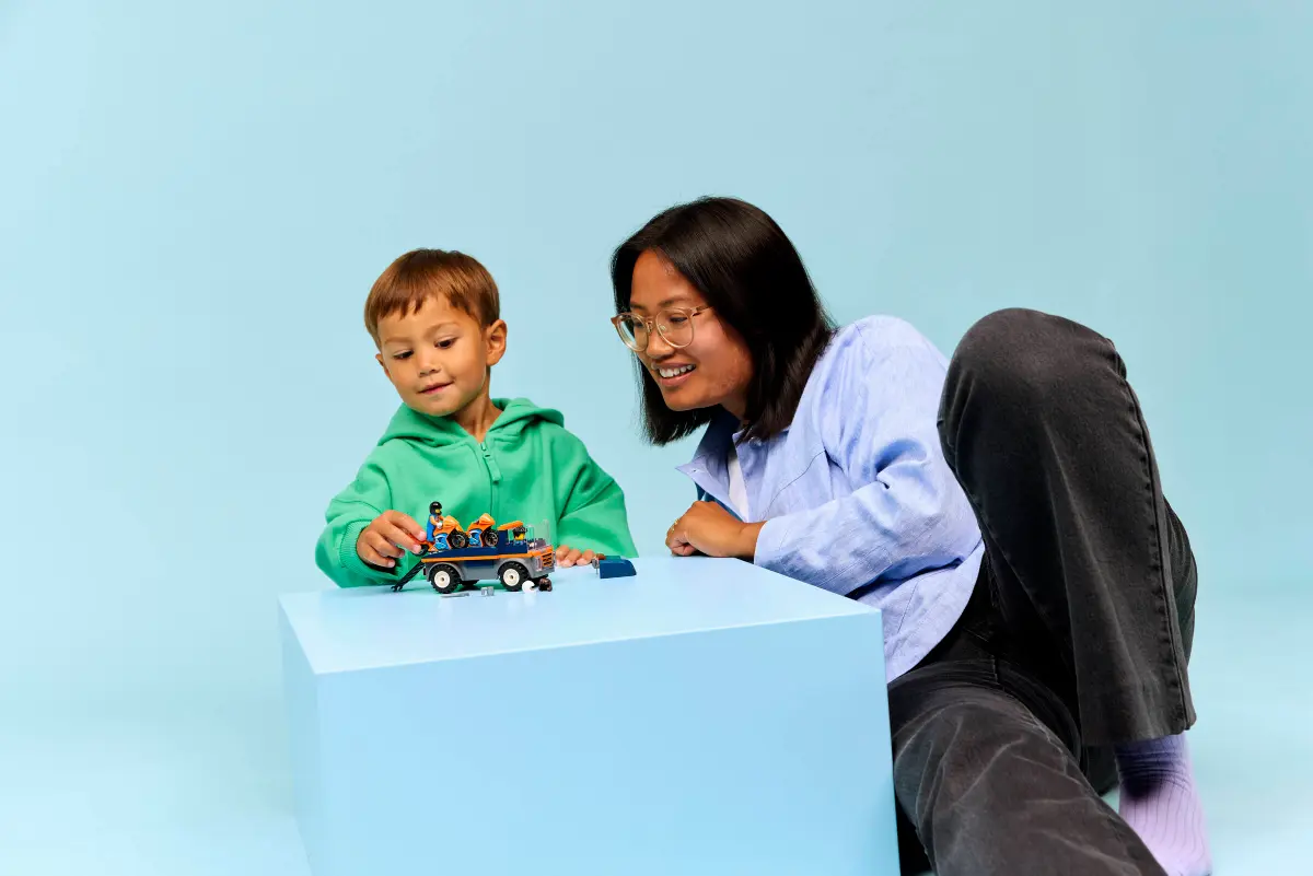 Lego City - Motorcycle Transporter 60491