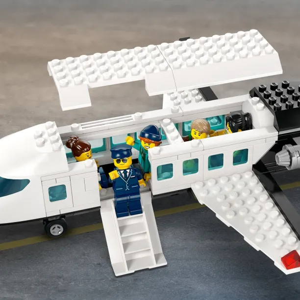 Lego City - Airport With Airplane 60502
