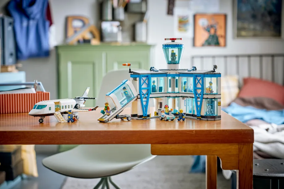 Lego City - Airport With Airplane 60502