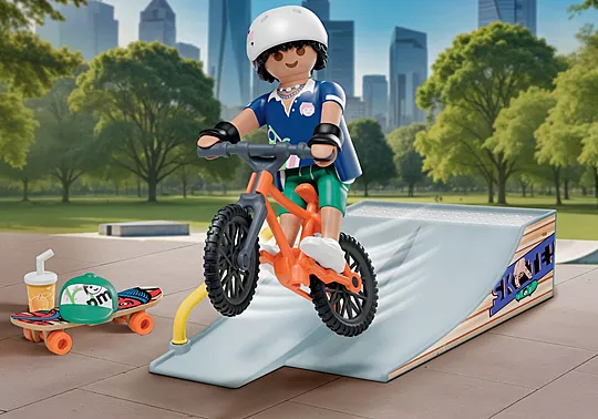 Playmobil City Life - My Life, Αγόρι Με Skateboard Και Ποδήλατο 71798