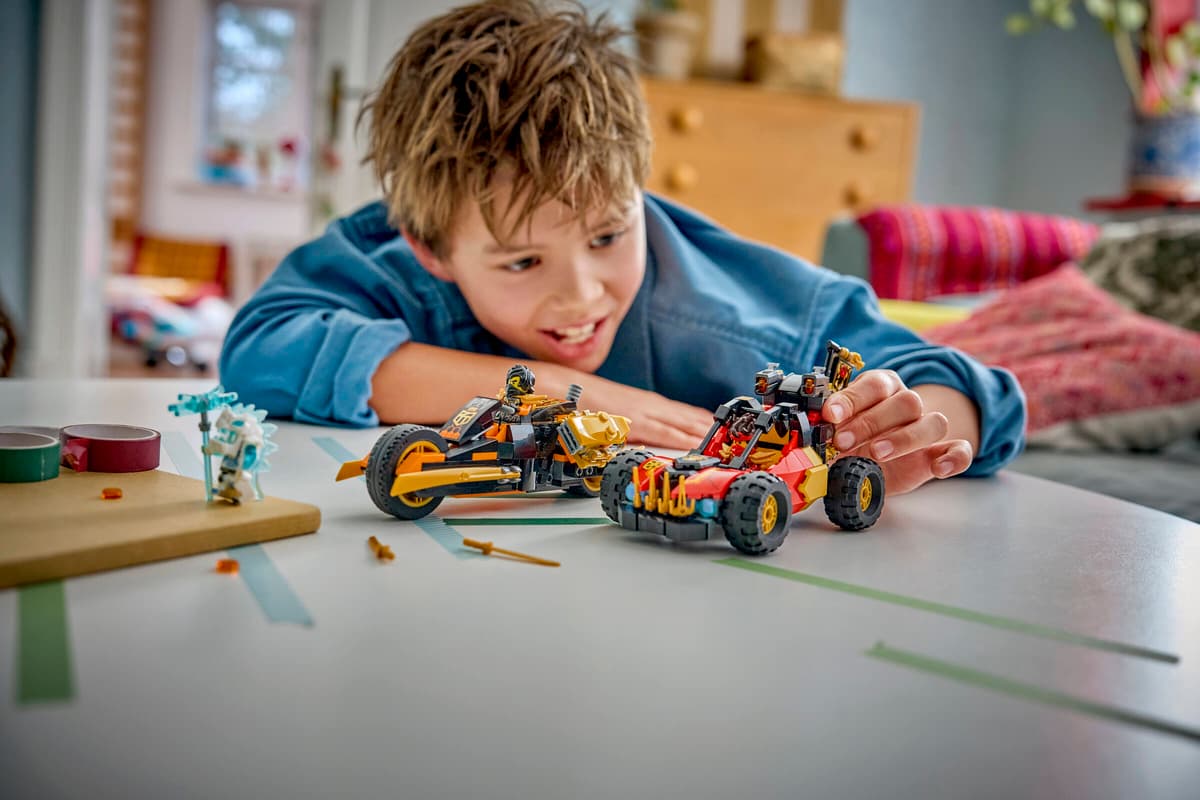 Lego Ninjago - Kai And Cole's Combiner Vehicles 71864