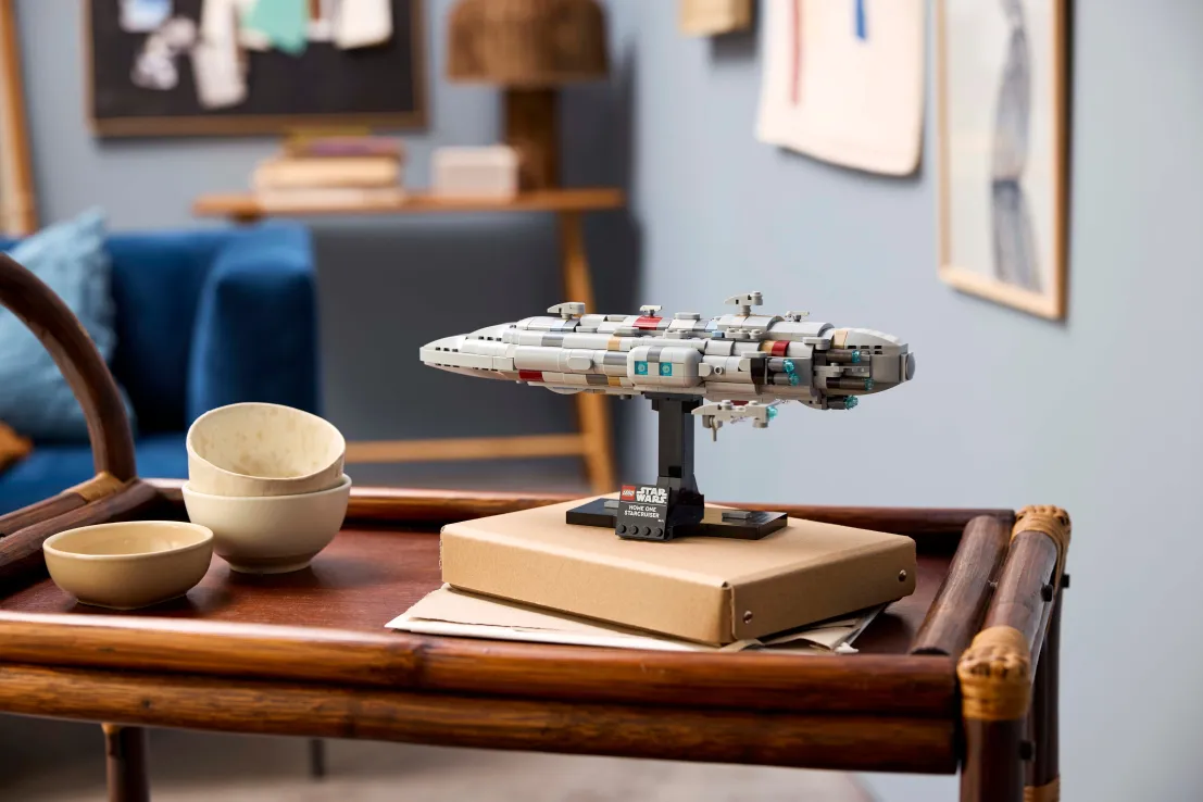 Lego Star Wars - Home One Starcruiser 75405