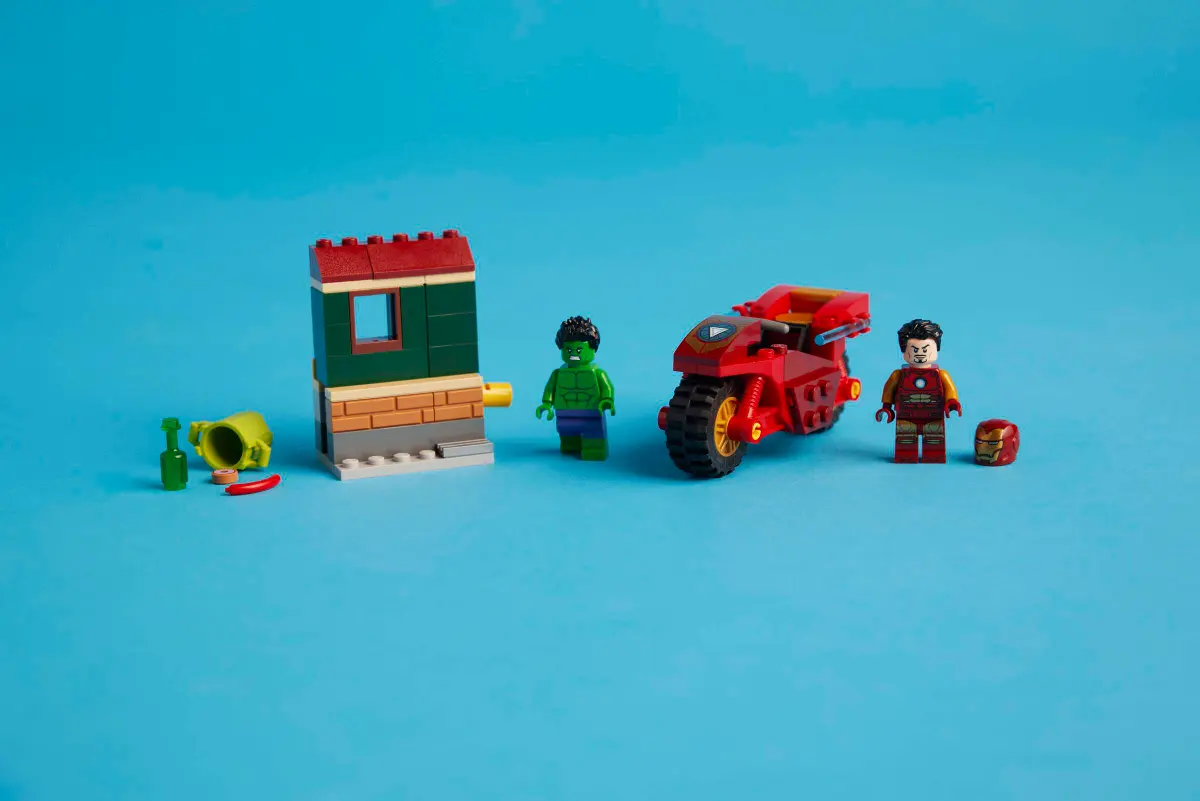 Lego Marvel - Iron Man With Bike And The Hulk 76287