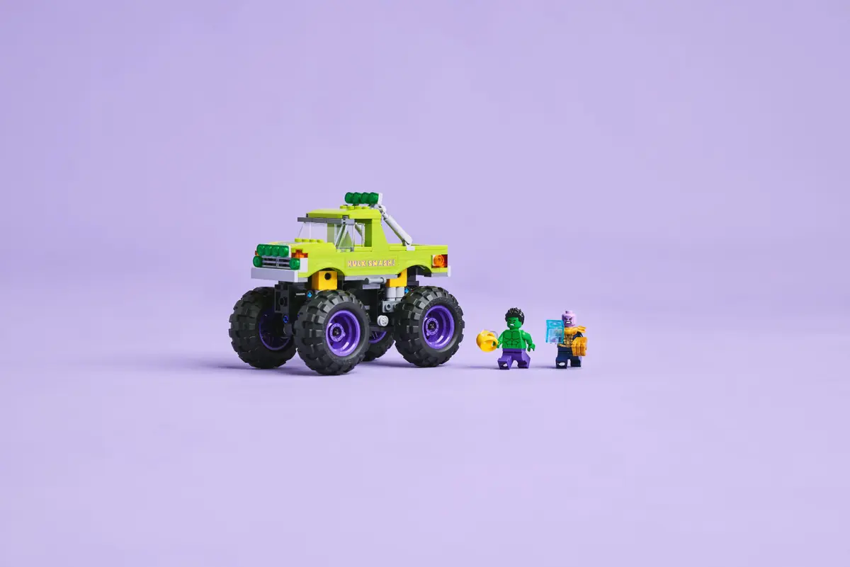 Lego Marvel - The Hulk Truck vs. Thanos 76312 Lego Marvel - The Hulk Truck vs. Thanos 76312