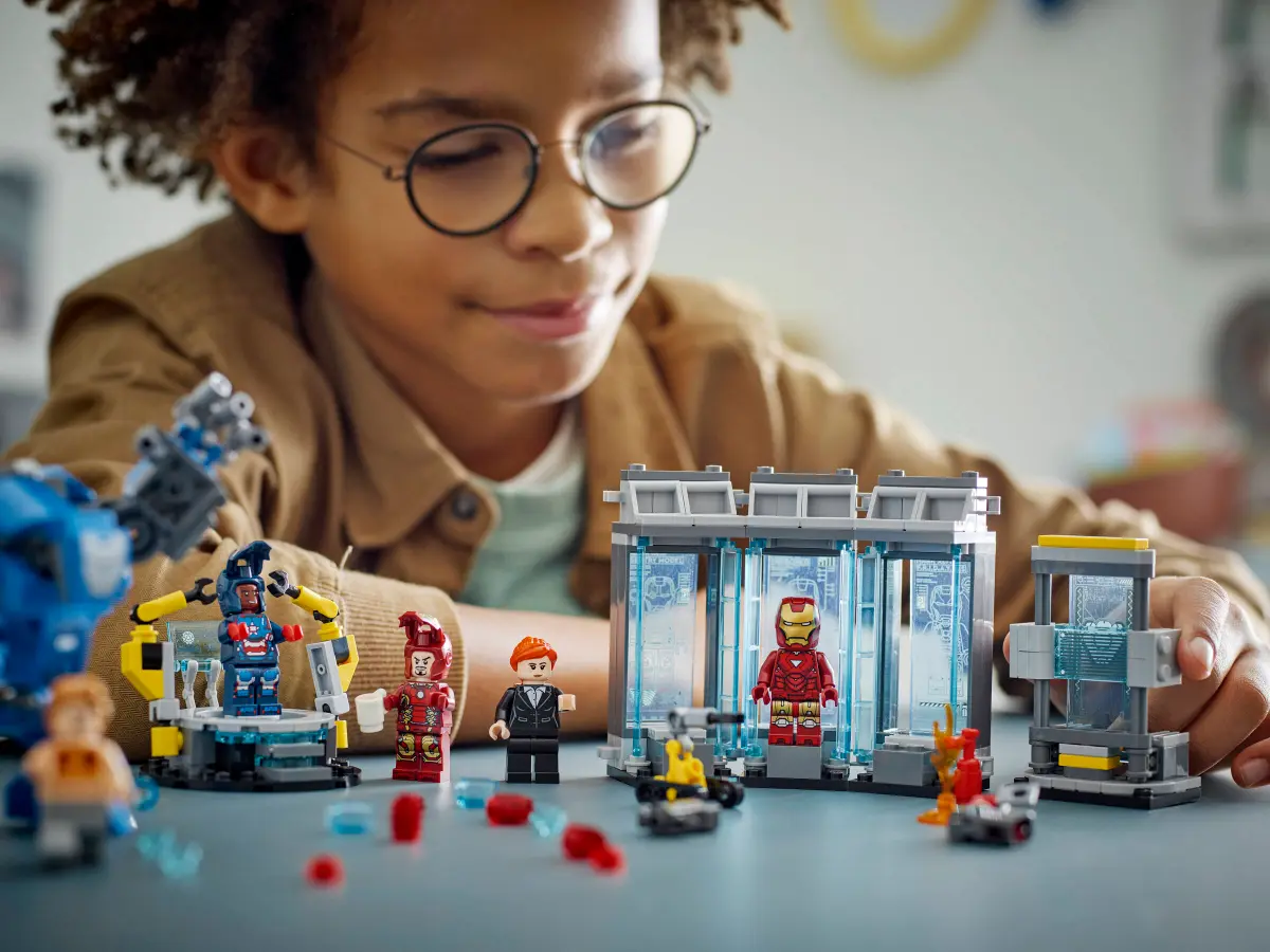 Lego Marvel - Iron Man's Laboratory: Hall Of Armor 76315 Lego Marvel - Iron Man's Laboratory: Hall Of Armor 76315
