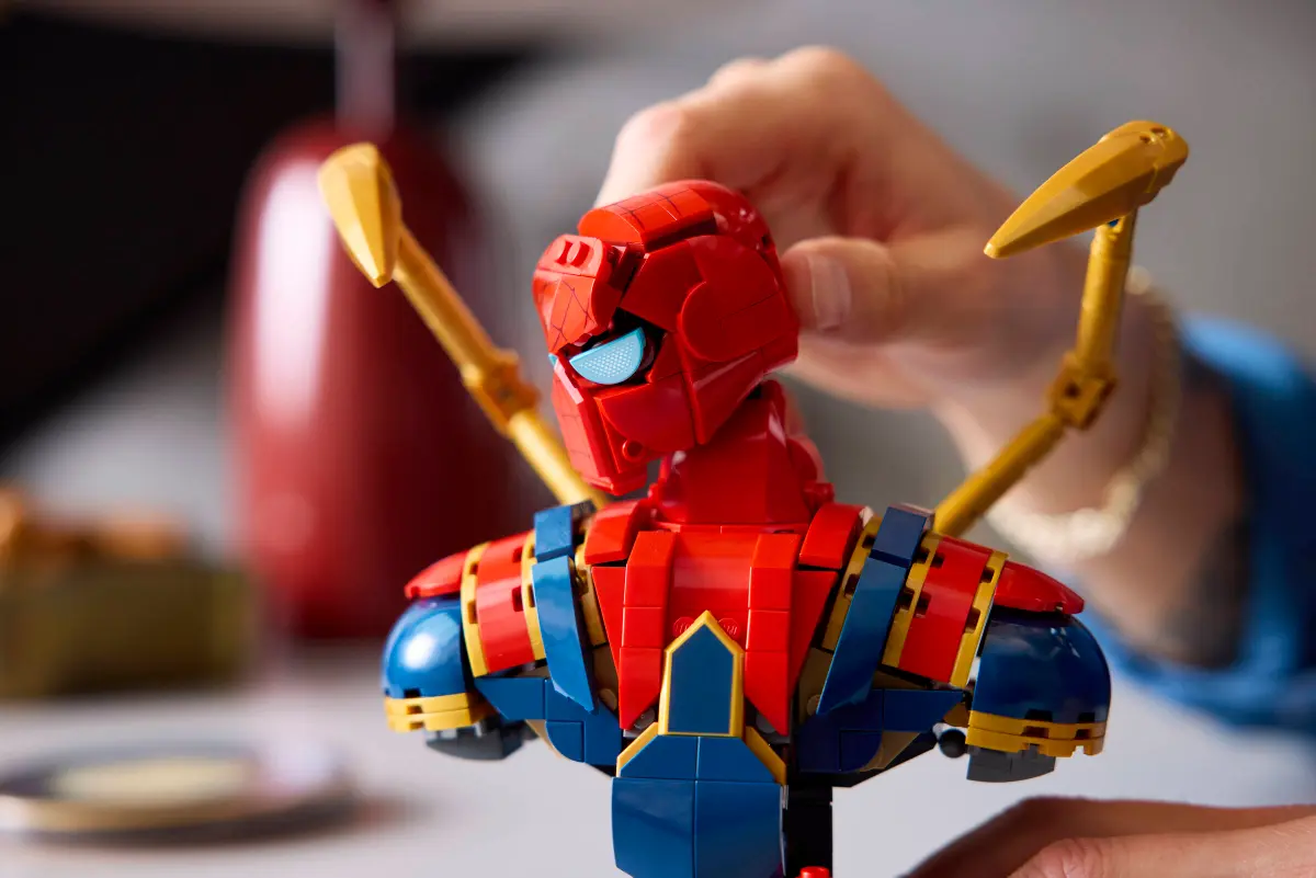Lego Spiderman - Iron Spider-Man Bust 76326