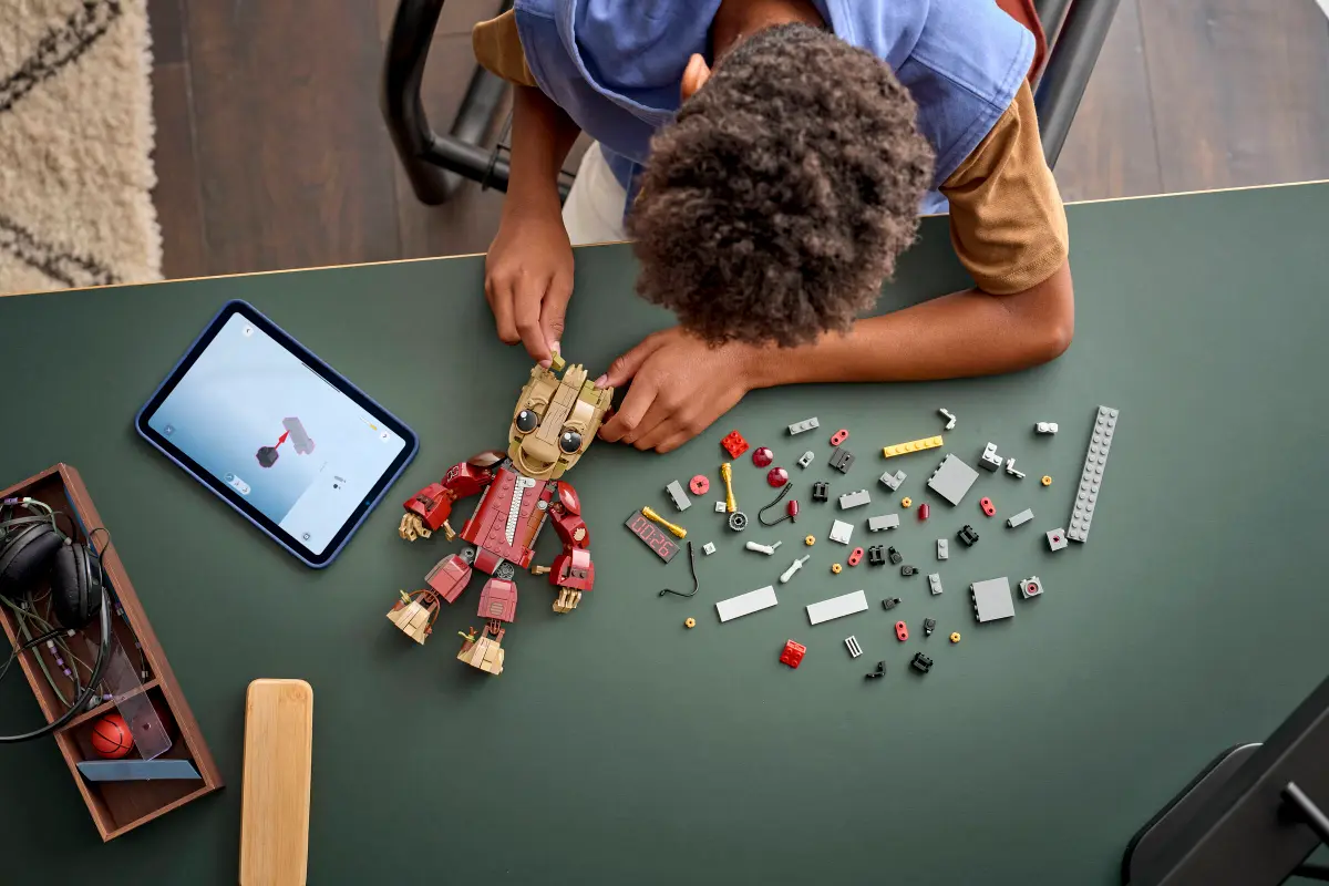 Lego Marvel - Ravager Jumpsuit Groot 76341