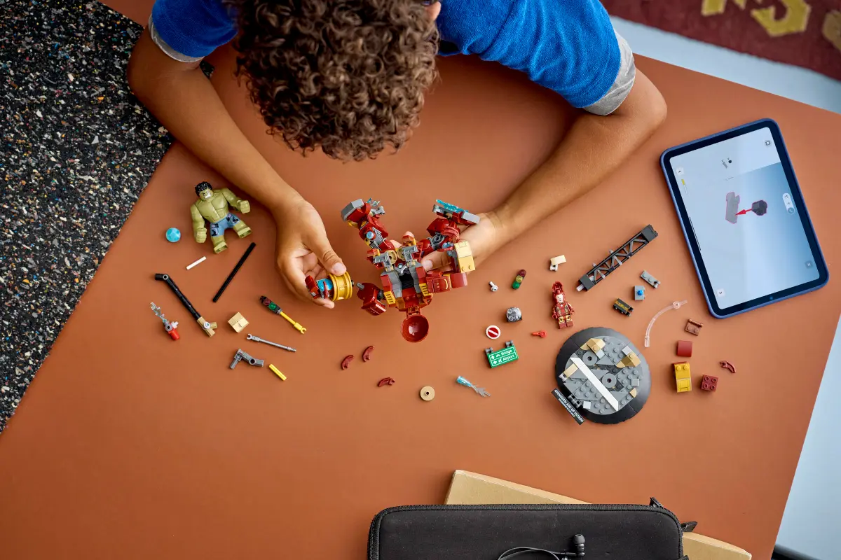 Lego Marvel - Epic Battle: Hulkbuster vs. The Hulk 76343