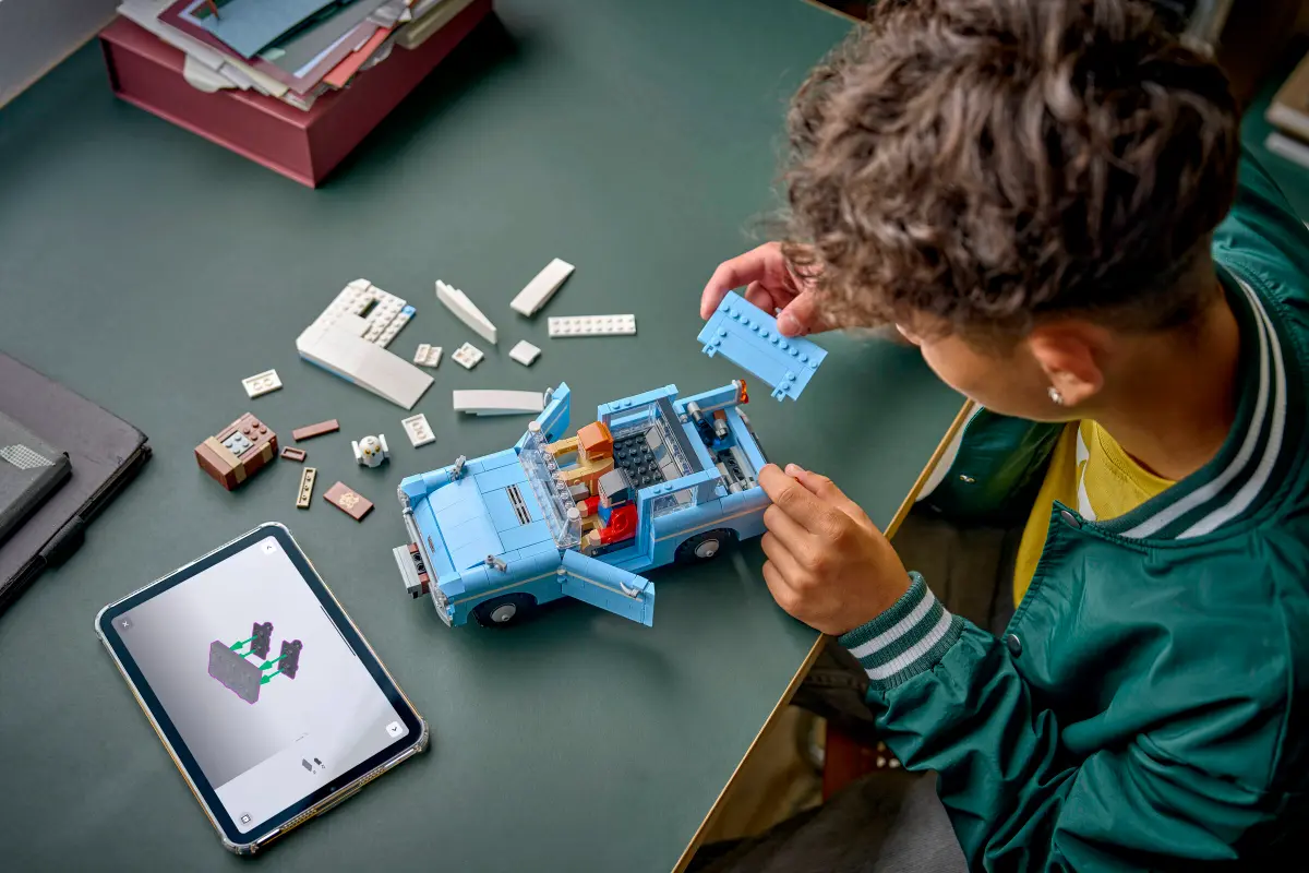 Lego Harry Potter - Enchanted Flying Ford Anglia 76470