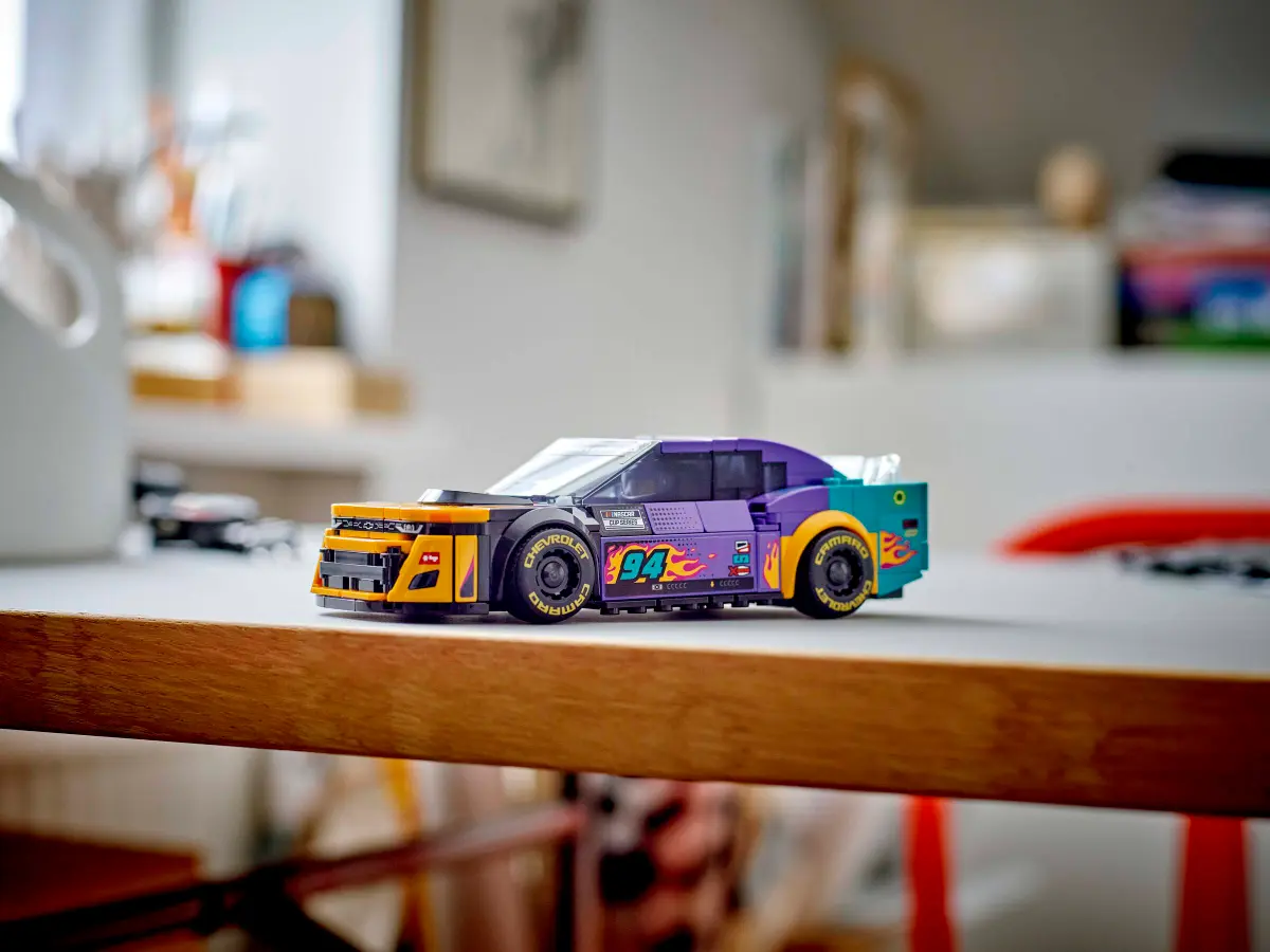 Lego Speed Champions - Nascar Next Gen Chevrolet Camaro ZL1 76935