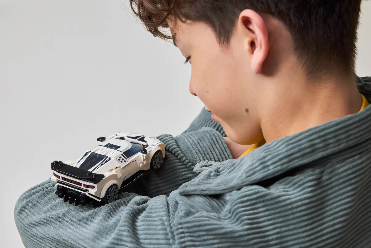 Lego Speed Champions - Bugatti Centodieci Hyper Sports Car 77240