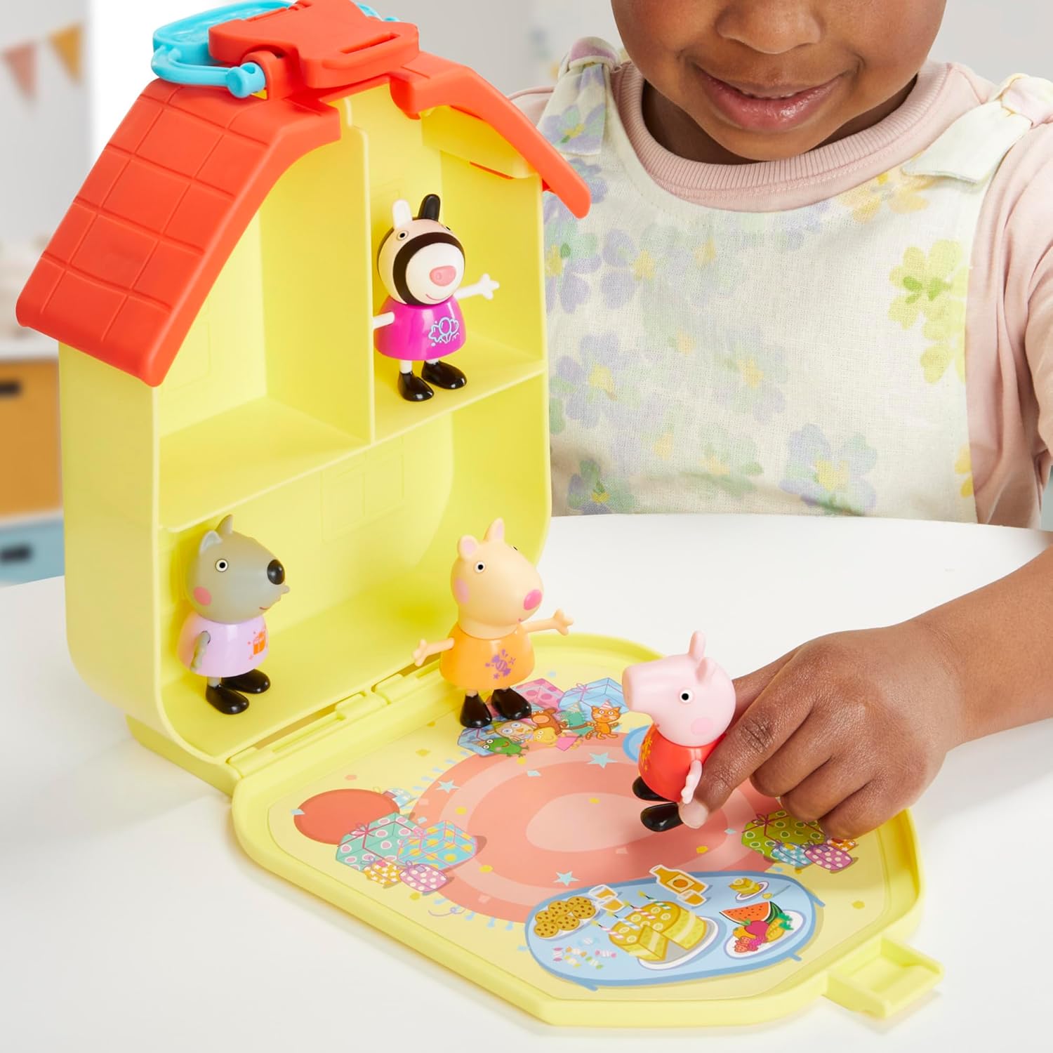 Hasbro - Peppa Pig, Party Carry Case F8888 Hasbro - Peppa Pig, Party Carry Case F8888