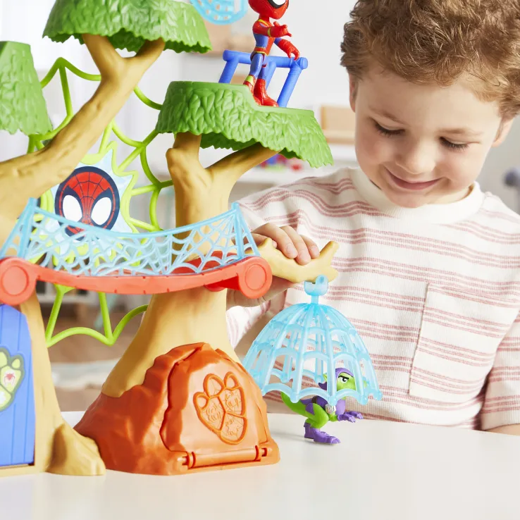 Hasbro - Spidey And His Amazing Friends Dino Webs Playset F9477