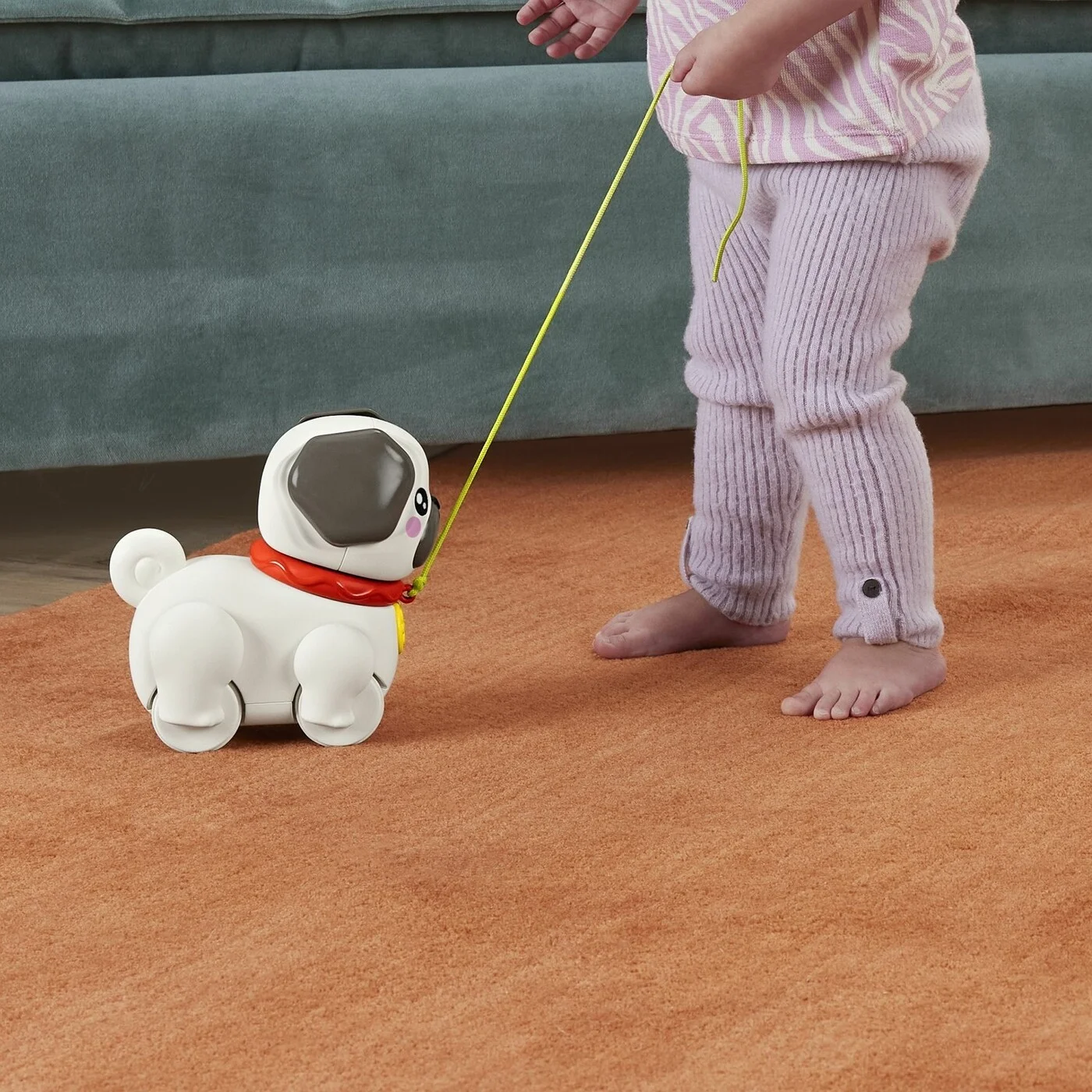 Fisher Price - Συρρόμενο Σκυλάκι Pug Παιχνίδι Με Σχοινάκι Για Τράβηγμα HTW94