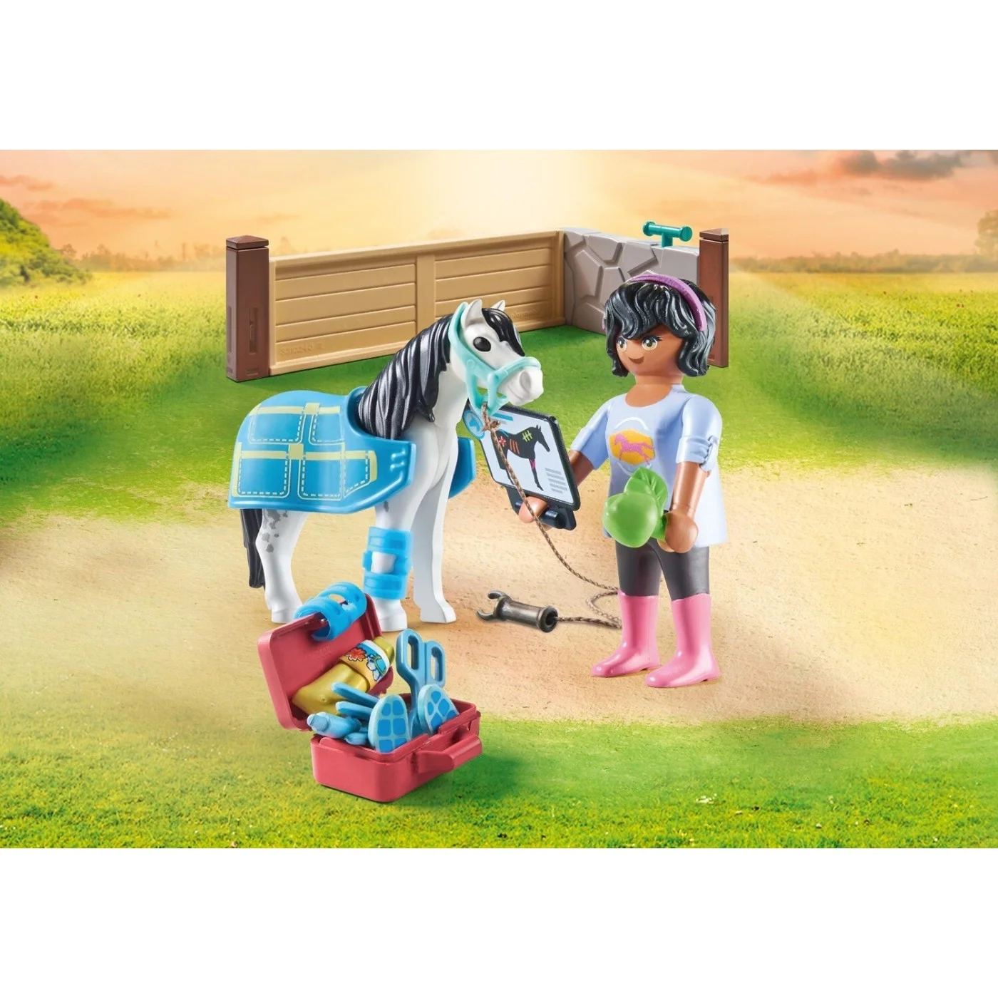 Playmobil Horses Of Waterfall - Ιππιατρος Και Άλογο 71497