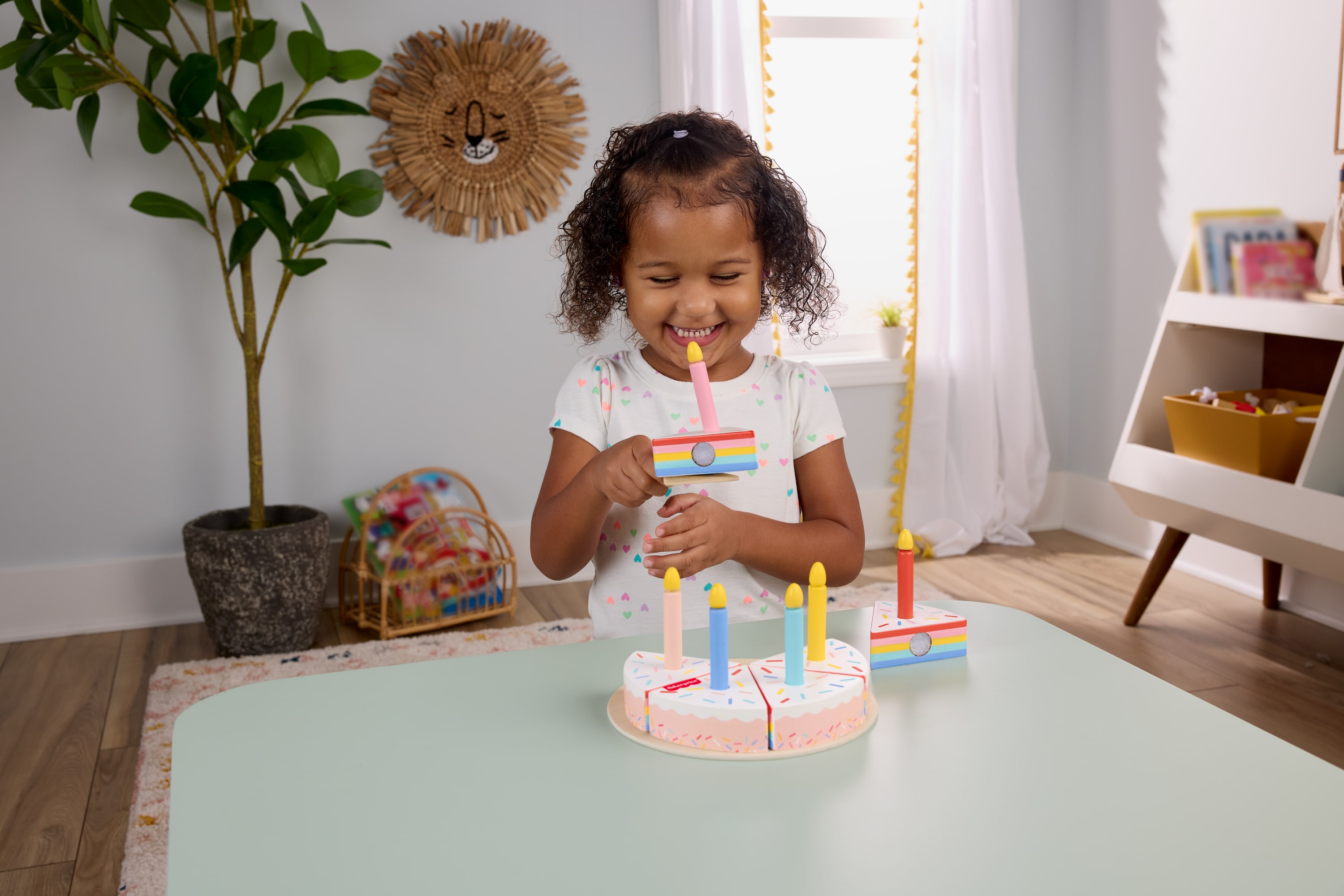 Fisher Price - Wood Cake JGR82 Fisher Price - Wood Cake JGR82