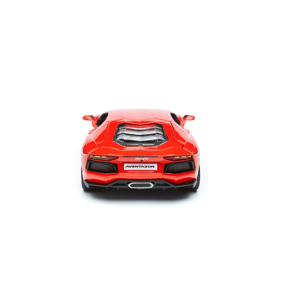 Bburago - 1/18 Lamborghini Aventador LP 700-4 18-11033