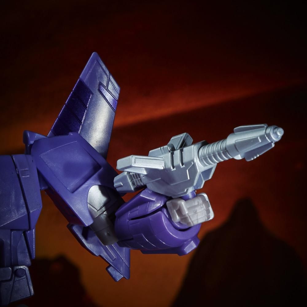 Hasbro Transformers - Kingdom War For Cybertron Voyager Class, Cyclonus F0692 (F0365)