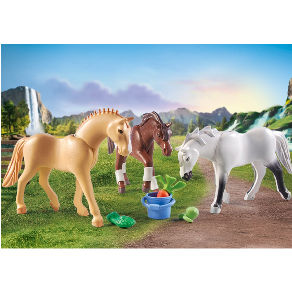 Playmobil Horses Of Waterfall - Τρία Άλογα Με Αξεσουάρ 71356