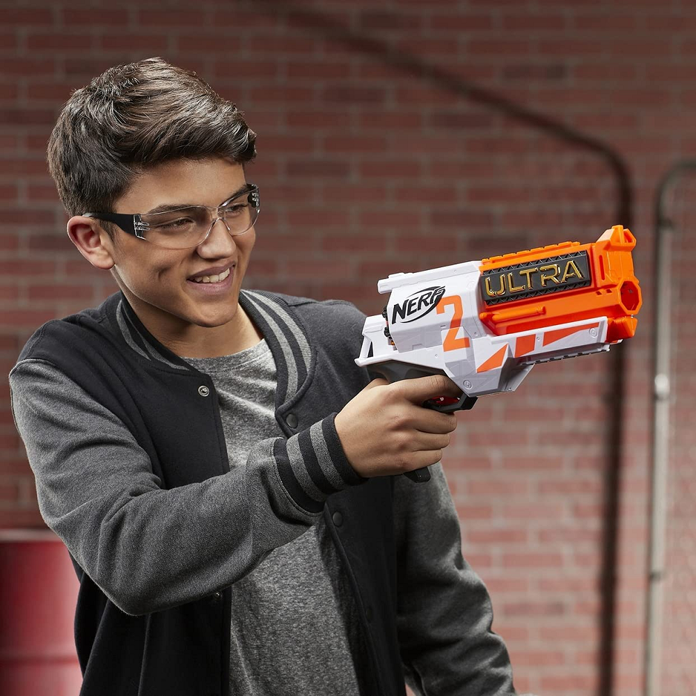 Hasbro Nerf - Ultra Two Motorized Blaster Fast-Back Reloading E7921