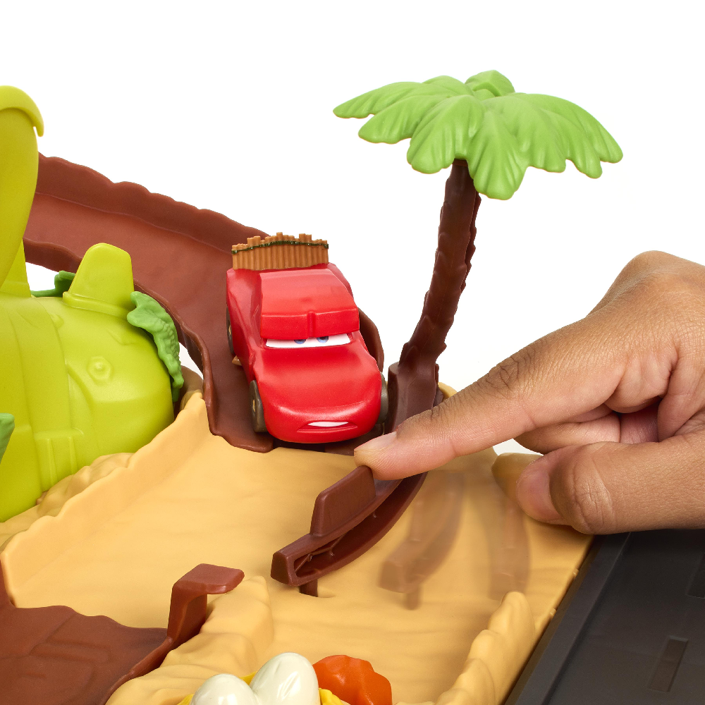 Mattel Cars - Disney Pixar Cars On The Road, Σετ Παιχνιδιού Με Τυρανομισιόσαυρο Ρεξ HMD74